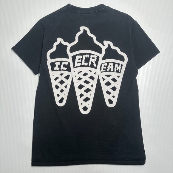 Ice Cream Cones Graphic Tee S - Picture 3 of 5